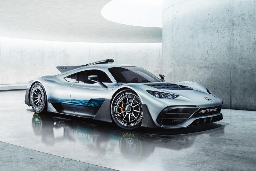  Mercedes-AMG Project ONE 2017 года  (фото 18 из 28)